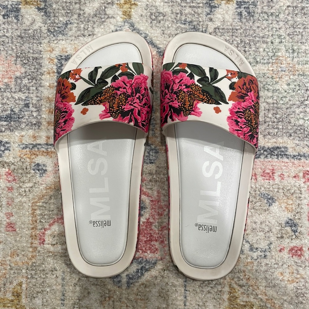 Melissa Slides 🌺